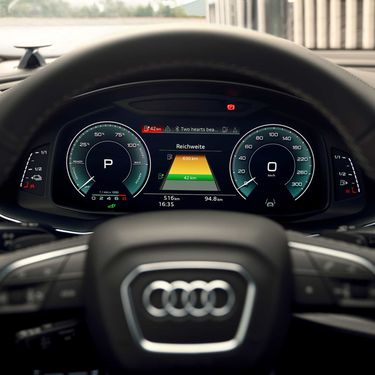 Power meter display Audi Q8 TFSI e