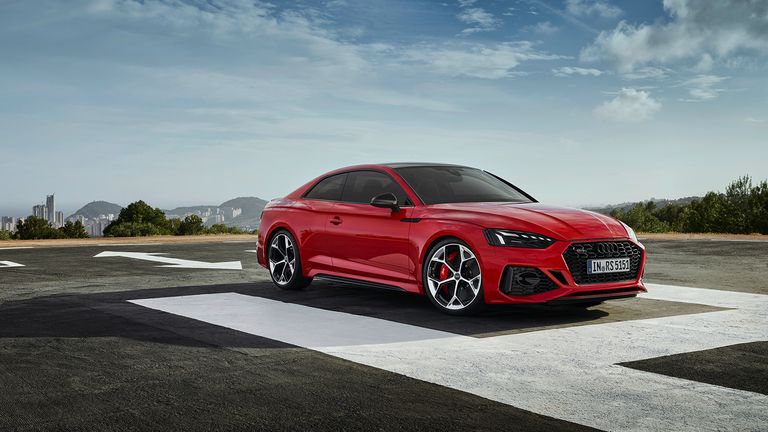 Audi RS 5 front view