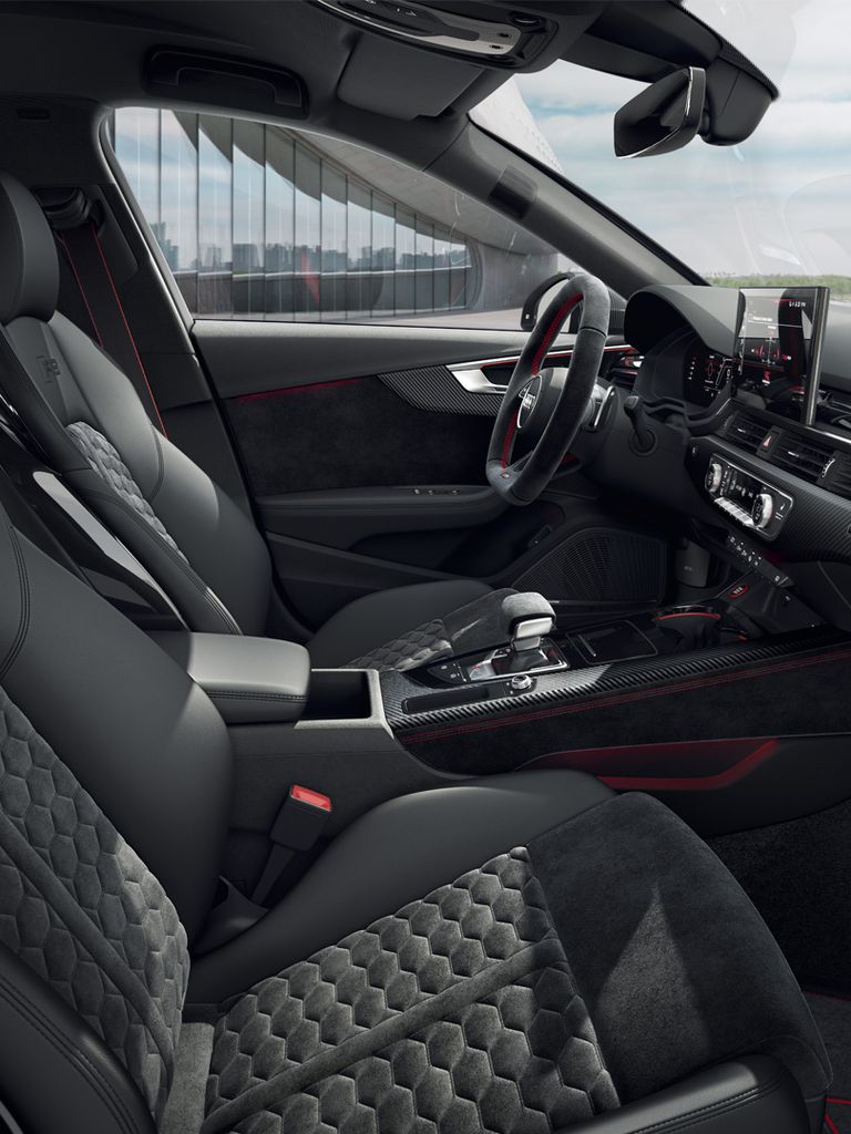 Interior of the RS 4 Avant
